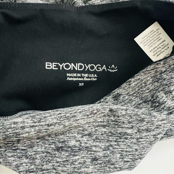 Beyond Yoga High Waisted Sheer Illusion Leggings Gray Black Mesh Side Stripe - Picture 6 of 7